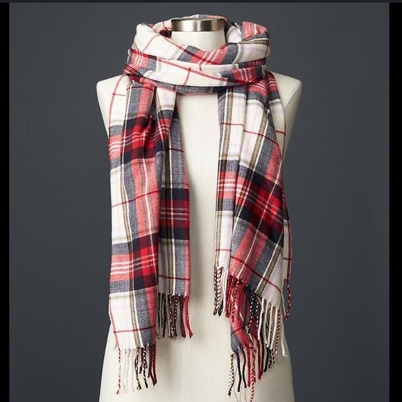 GAP Accessories - GAP Plaid Scarf